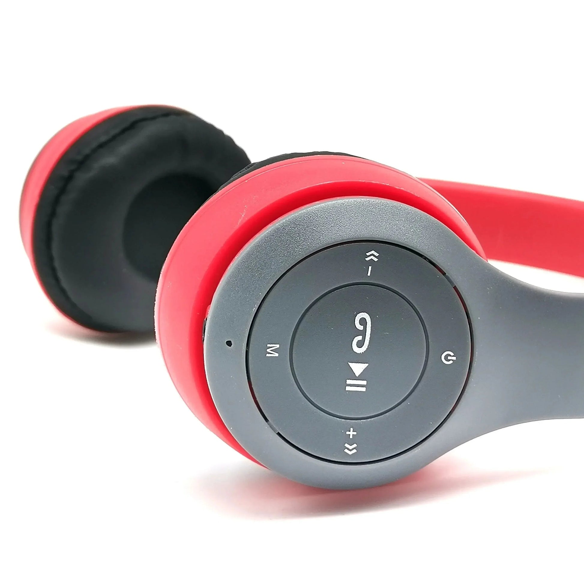 P47 Bluetooth 5.0 Wireless Headphone Foldable HIFI Stereo Bass Earphone Kid Helmet Gift With Mic USB Adaptor For iPhone Game La Capsule